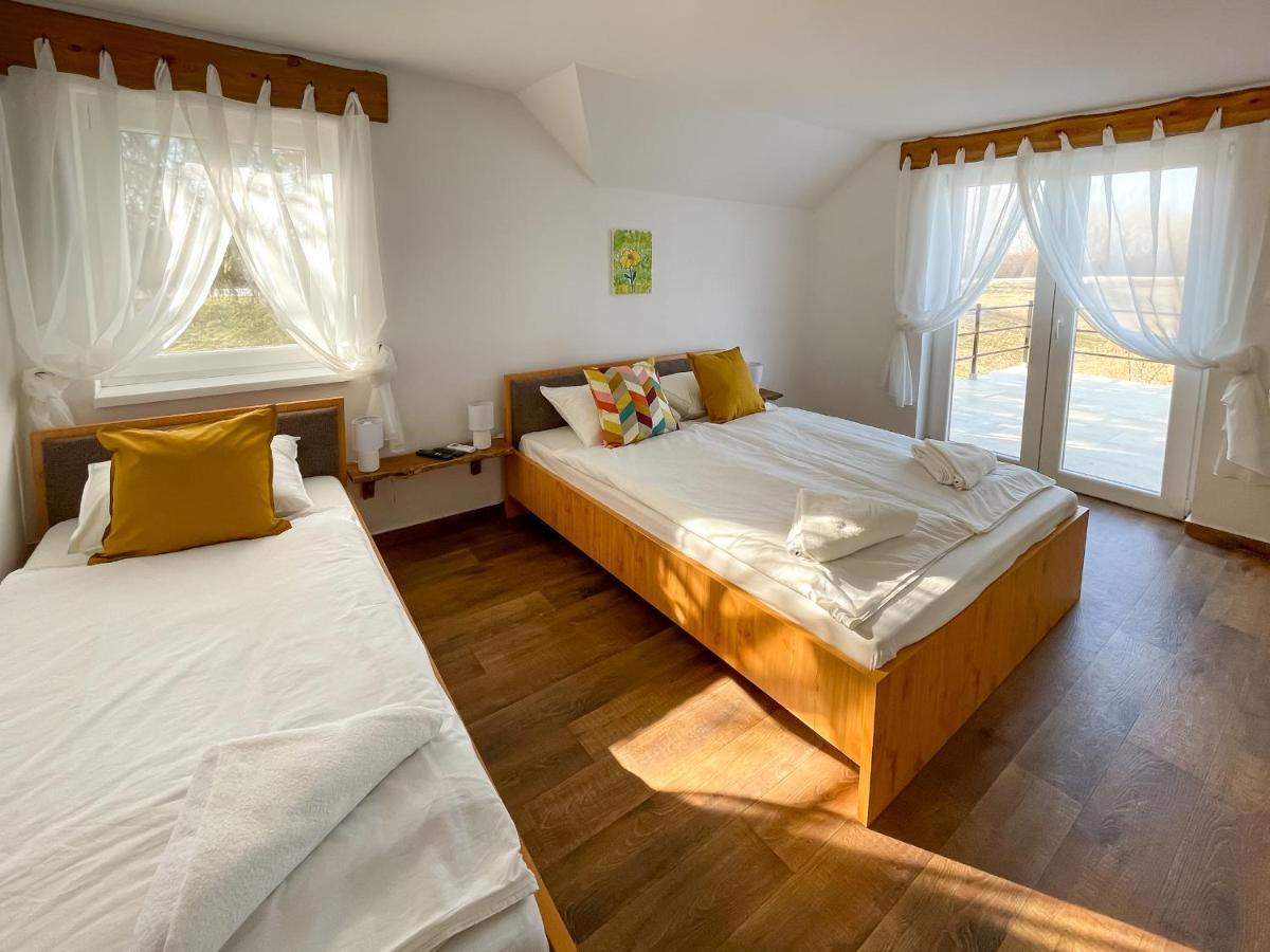Bed and Breakfast Tanyacsarda Panzio Baja Esterno foto
